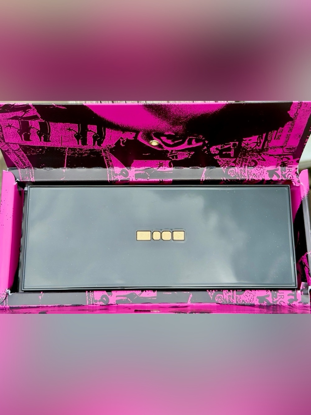 Pat McGrath Subversive palette - Picture 3 of 14
